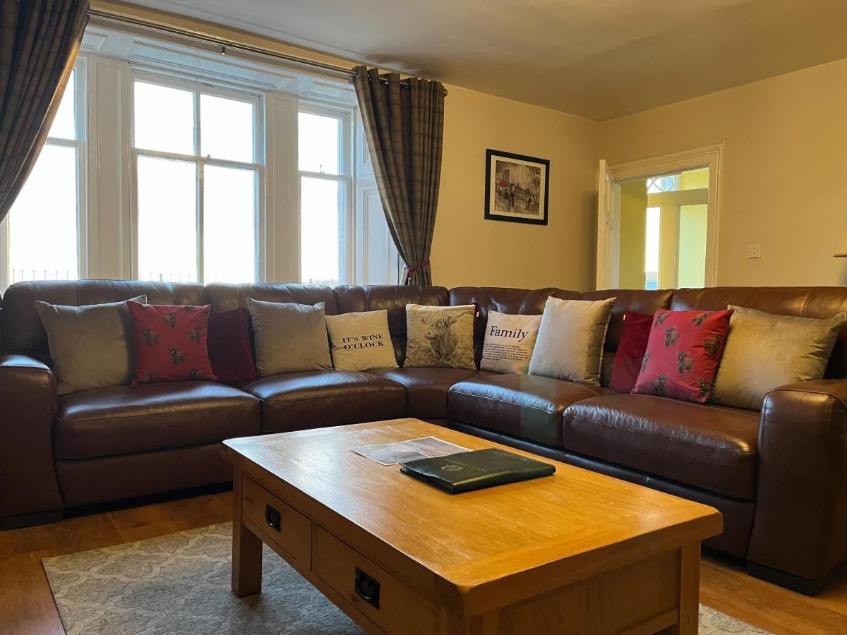 Balmeadowside Farmhouse With Hot Tub 쿠퍼 외부 사진